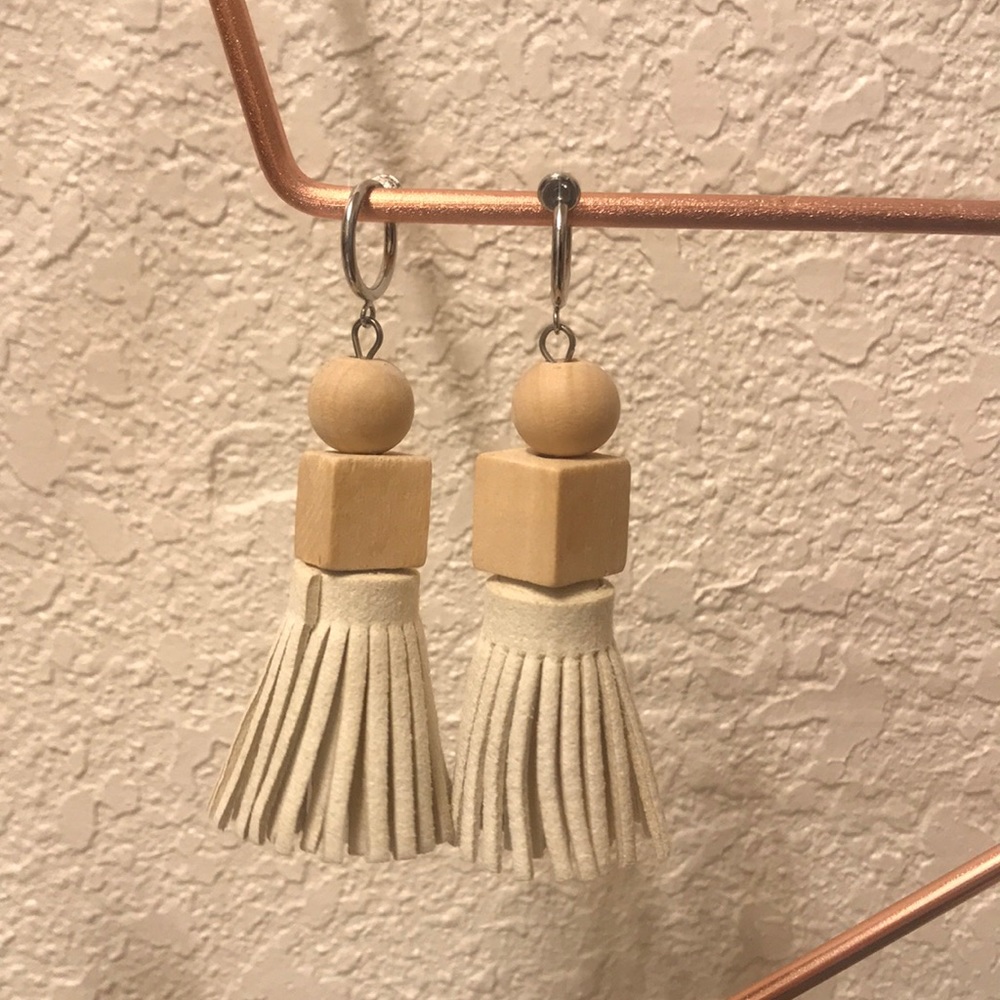 Fashion earrings